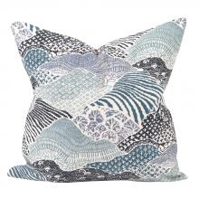  3-678F - 24" x 24" Pillow Windsor Park Indigo - Down Insert